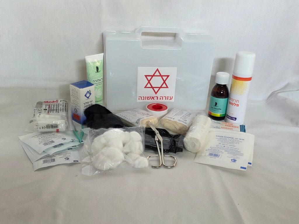 עזרה ראשונה בינונית לבית ולמשרד