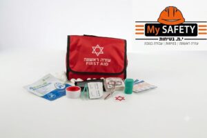 תיק עזרה ראשונה לרכב
